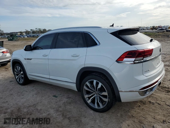 2021 Volkswagen Atlas SEL Premium R-Line with VIN 1V2FE2CA0MC210645, listed as a Copart auction lot 73636864 with Not provided miles and Salvage title. Bid and sale history available at DreamBid. Image 2.