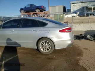 2019 Ford Fusion SE with VIN 3FA6P0HD4KR251223, listed as a Copart auction lot 42451445 with 37,710 mi miles and Salvage Title. Bid and sale history available at carsss.com. Image 14.