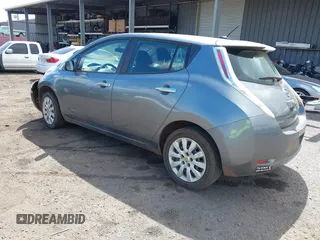 2015 Nissan LEAF SV with VIN 1N4AZ0CP5FC328708, listed as a IAAI auction lot 41679057 with 104,405 mi miles. Bid and sale history available at carsss.com. Image 3.