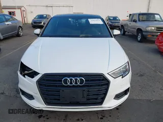 2020 Audi A3 Premium z VIN WAUAUGFF8LA104292, wystawiony jako IAAI lot #37879554 z przebiegiem 28 202 mil mil oraz . Historia ofert i sprzedaży dostępna na DreamBid. Obrazek 13.