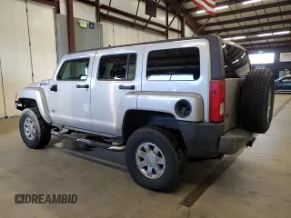 2006 Hummer H3 with VIN 5GTDN136268194770, listed as a Copart auction lot 88090405 with 230,819 mi miles and Clean Title. Bid and sale history available at DreamBid. Image 2.
