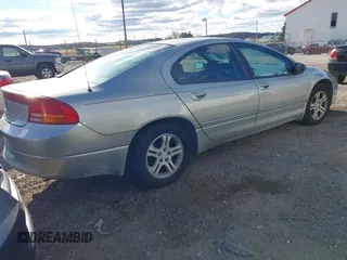 2000 Dodge Intrepid ES with VIN 2B3HD56J3YH245646, listed as a IAAI auction lot 40825870 with 138,772 mi miles. Bid and sale history available at carsss.com. Image 4.