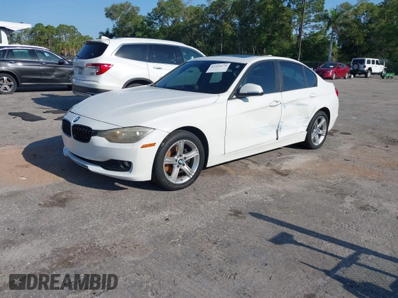 2015 BMW 3 Series 320i xDrive с VIN WBA3C3G58FNS73185, выставлен на аукционе IAAI как лот 42264374 с пробегом 91 192 миль миль и . История ставок и продаж доступна на DreamBid. Изображение 18.