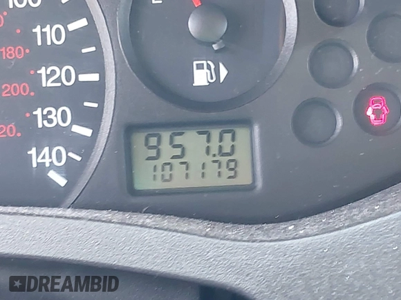 2007 Ford Focus S с VIN 1FAFP34N07W294736, выставлен на аукционе IAAI как лот 42571837 с пробегом 107 179 миль миль и . История ставок и продаж доступна на DreamBid. Изображение 7.