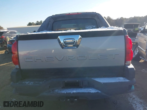 2004 Chevrolet Avalanche z VIN 3GNEK12T84G114477, wystawiony jako IAAI lot #41414239 z przebiegiem 241 844 mil mil oraz . Historia ofert i sprzedaży dostępna na DreamBid. Obrazek 16.