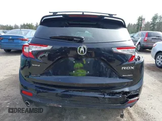 2019 Acura RDX w/Technology Pkg with VIN 5J8TC2H57KL008535, listed as a IAAI auction lot 41940688 with 36,021 mi miles. Bid and sale history available at carsss.com. Image 16.