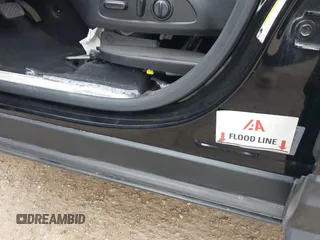 2021 Chevrolet Equinox LS z VIN 2GNAXHEV7M6136715, wystawiony jako IAAI lot #42147388 z przebiegiem Nie podano mil oraz . Historia ofert i sprzedaży dostępna na DreamBid. Obrazek 6.