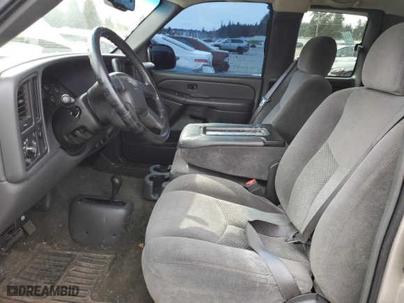 2007 Chevrolet Silverado 1500 Classic LT2 with VIN 1GCEK19ZX7Z122975, listed as a Copart auction lot 50061404 with 142,154 mi miles and Salvage Title. Bid and sale history available at carsss.com. Image 7.