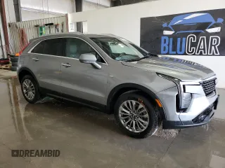 2024 Cadillac XT4 FWD Premium Luxury z VIN 1GYFZCR49RF126367, wystawiony jako Copart lot #60196465 z przebiegiem 40 827 mil mil oraz Czysty tytuł • Clean title. Historia ofert i sprzedaży dostępna na DreamBid. Obrazek 4.
