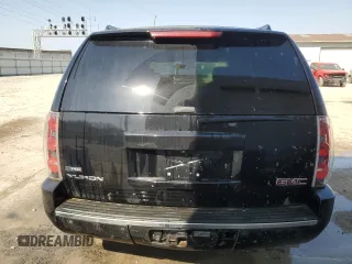 2009 GMC Yukon Denali z VIN 1GKFK03279R279042, wystawiony jako Copart lot #47779045 z przebiegiem 255 869 mil mil oraz Szkody całkowita. Historia ofert i sprzedaży dostępna na DreamBid. Obrazek 6.