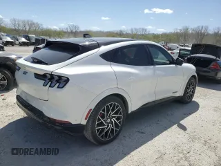 2022 Ford Mustang Mach-E GT with VIN 3FMTK4SX7NMA38575, listed as a Copart auction lot 52729185 with 28,088 mi miles and Salvage title. Bid and sale history available at DreamBid. Image 3.