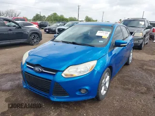 2013 Ford Focus SE with VIN 1FADP3K22DL189516, listed as a IAAI auction lot 42035388 with 120,656 mi miles. Bid and sale history available at carsss.com. Image 6.