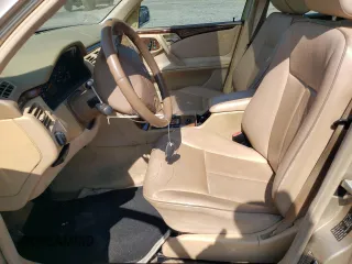 2000 Mercedes-Benz E-Class with VIN WDBJF65J2YB165568, listed as a Copart auction lot 70003994 with 146,518 mi miles and Salvage Title. Bid and sale history available at carsss.com. Image 7.