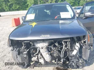 2017 Jeep Renegade Latitude with VIN ZACCJABB3HPG05926, listed as a IAAI auction lot 42157458 with 90,859 mi miles and . Bid and sale history available at DreamBid. Image 6.