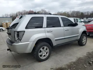 2009 Jeep Grand Cherokee Laredo with VIN 1J8GR48K89C522896, listed as a Copart auction lot 51656265 with 211,359 mi miles and Salvage Title. Bid and sale history available at carsss.com. Image 3.
