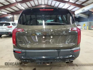 2022 Kia Telluride EX with VIN 5XYP3DHCXNG260175, listed as a Copart auction lot 61352405 with 63,025 mi miles and Clean title. Bid and sale history available at DreamBid. Image 6.