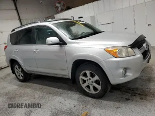 2010 Toyota RAV4 Limited z VIN JTMYK4DV2AD003504, wystawiony jako Copart lot #56321345 z przebiegiem 192 731 mil mil oraz Szkoda całkowita • Salvage title. Historia ofert i sprzedaży dostępna na DreamBid. Obrazek 4.