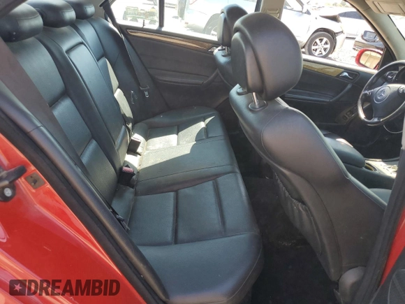 2007 Mercedes-Benz C 230 Sport with VIN WDBRF52H57F888532, listed as a Copart auction lot 63796925 with 213,457 mi miles and Salvage title. Bid and sale history available at DreamBid. Image 10.