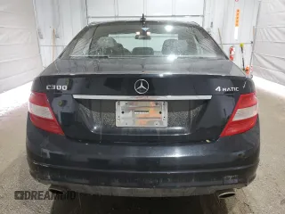 2011 Mercedes-Benz C 300 Sport z VIN WDDGF8BB5BR163628, wystawiony jako Copart lot #47662925 z przebiegiem 101 438 mil mil oraz Szkody całkowita. Historia ofert i sprzedaży dostępna na DreamBid. Obrazek 6.