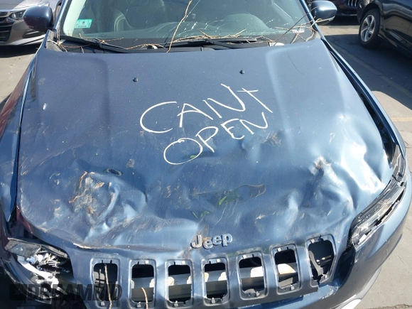 2019 Jeep Cherokee Limited with VIN 1C4PJMDX4KD400228, listed as a IAAI auction lot 42533145 with 64,537 mi miles and . Bid and sale history available at DreamBid. Image 10.