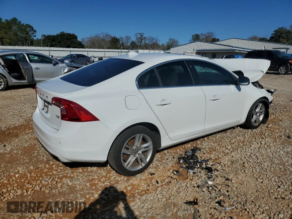 2015 Volvo S60 T5 Drive-E Platinum with VIN YV140MFD8F1301468, listed as a Copart auction lot 89196925 with Not Provided miles and Salvage Title. Bid and sale history available at carsss.com. Image 3.