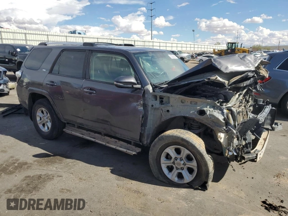 2019 Toyota 4Runner SR5 z VIN JTEBU5JRXK5693278, wystawiony jako Copart lot #54084045 z przebiegiem 73 622 mil mil oraz Szkoda całkowita • Salvage title. Historia ofert i sprzedaży dostępna na DreamBid. Obrazek 4.