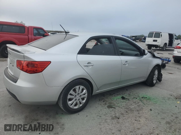 2013 Kia Forte LX with VIN KNAFT4A27D5723083, listed as a Copart auction lot 53980335 with 121,609 mi miles and Clean Title. Bid and sale history available at carsss.com. Image 3.