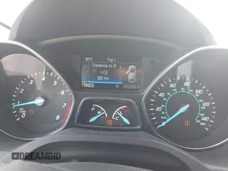 2014 Ford Escape SE with VIN 1FMCU0GX2EUA02753, listed as a IAAI auction lot 42191334 with 205,289 mi miles. Bid and sale history available at carsss.com. Image 7.