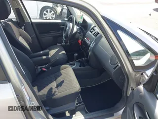2009 Suzuki SX4 Man FWD with VIN JS2YA413396201567, listed as a IAAI auction lot 41567377 with 110,894 mi miles. Bid and sale history available at carsss.com. Image 5.