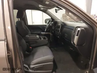 2015 Chevrolet Silverado 1500 LT with VIN 3GCUKREC5FG207488, listed as a IAAI auction lot 41472511 with 167,448 mi miles. Bid and sale history available at carsss.com. Image 5.