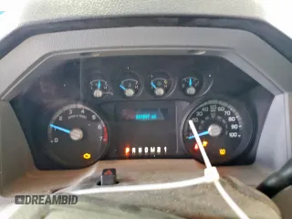 2016 Ford F-250 XLT with VIN 1FT7X2A6XGEA65962, listed as a Copart auction lot 61501905 with 201,887 mi miles and Clean title. Bid and sale history available at DreamBid. Image 9.