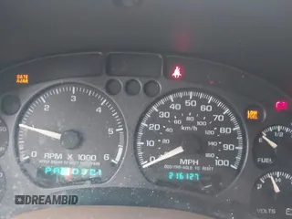 2001 GMC Jimmy SL with VIN 1GKCS13W012143344, listed as a IAAI auction lot 41385552 with 216,127 mi miles. Bid and sale history available at carsss.com. Image 7.