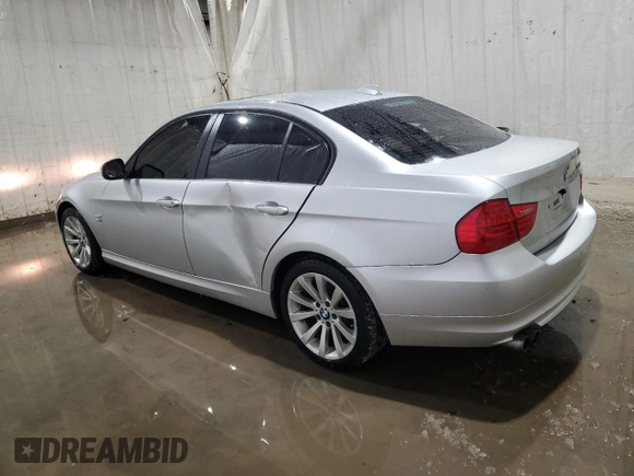 2011 BMW 3 Series 328i xDrive with VIN WBAPK7C59BF084826, listed as a Copart auction lot 86481334 with 152,216 mi miles and Salvage title. Bid and sale history available at DreamBid. Image 2.