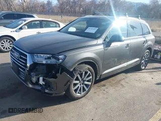 2018 Audi Q7 Premium Plus with VIN WA1LHAF78JD033266, listed as a IAAI auction lot 41749357 with 117,465 mi miles. Bid and sale history available at carsss.com. Image 2.