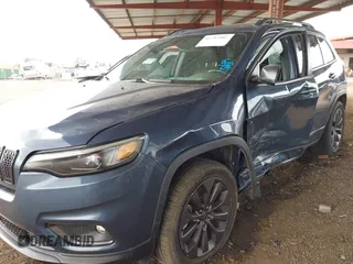 2021 Jeep Cherokee Latitude Lux with VIN 1C4PJLMX0MD207782, listed as a IAAI auction lot 41797805 with 97,863 mi miles. Bid and sale history available at carsss.com. Image 6.