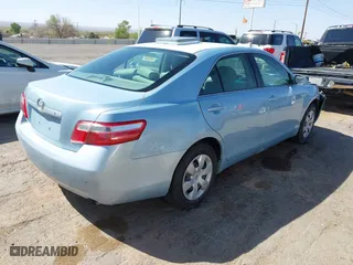 2007 Toyota Camry CE with VIN 4T1BE46K27U520242, listed as a IAAI auction lot 42051586 with 209,371 mi miles. Bid and sale history available at carsss.com. Image 4.