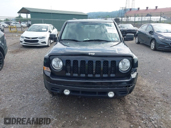 2015 Jeep Patriot High Altitude with VIN 1C4NJRFB9FD272192, listed as a IAAI auction lot 42621871 with 126,319 mi miles and . Bid and sale history available at DreamBid. Image 12.