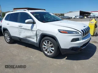 2017 Jeep Cherokee Limited z VIN 1C4PJLDB3HW516242, wystawiony jako IAAI lot #42267055 z przebiegiem 159 856 mil mil oraz . Historia ofert i sprzedaży dostępna na DreamBid. Obrazek 1.