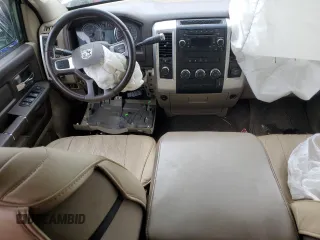 2010 Dodge 1500 SLT z VIN 1D7RV1CT1AS227326, wystawiony jako Copart lot #44240065 z przebiegiem Nie podano mil oraz Szkoda całkowita • Salvage title. Historia ofert i sprzedaży dostępna na DreamBid. Obrazek 8.