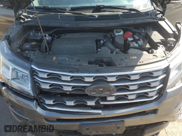 2017 Ford Explorer XLT с VIN 1FM5K7D8XHGA33580, выставлен на аукционе Copart как лот 56795705 с пробегом 82 071 миль миль и Списание • Salvage title. История ставок и продаж доступна на DreamBid. Изображение 12.