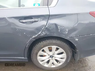 2017 Subaru Legacy z VIN 4S3BNAB66H3042796, wystawiony jako IAAI lot #41730844 z przebiegiem 83 040 mil mil oraz . Historia ofert i sprzedaży dostępna na DreamBid. Obrazek 18.