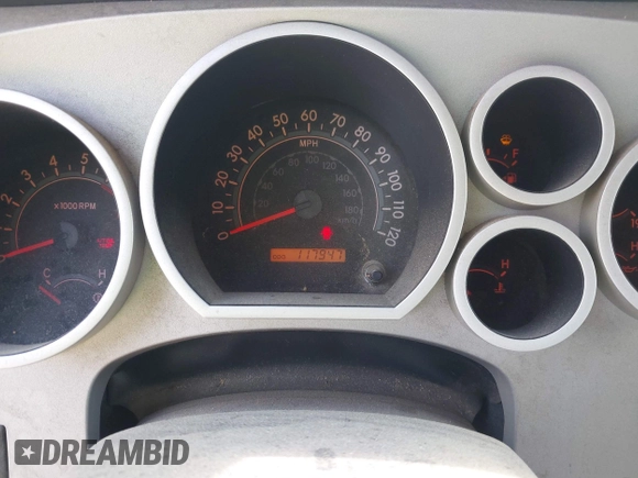 2008 Toyota Tundra z VIN 5TBBV54168S523406, wystawiony jako IAAI lot #42445574 z przebiegiem 117 947 mil mil oraz . Historia ofert i sprzedaży dostępna na DreamBid. Obrazek 7.