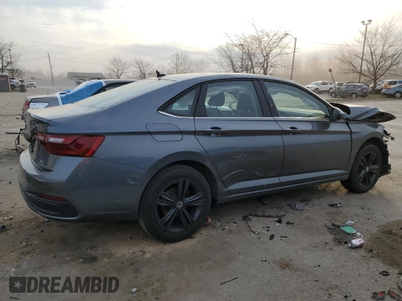 2024 Volkswagen Jetta SE with VIN 3VW7M7BU7RM020488, listed as a Copart auction lot 48544855 with 16,499 mi miles and Salvage title. Bid and sale history available at DreamBid. Image 3.