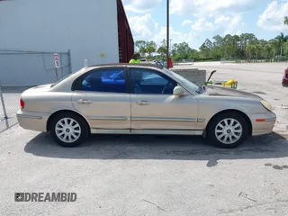 2005 Hyundai Sonata GLS with VIN KMHWF35H65A176380, listed as a IAAI auction lot 41940947 with 84,706 mi miles. Bid and sale history available at carsss.com. Image 13.