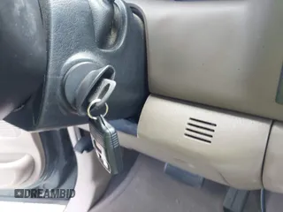 2004 Ford F-250 XL с VIN 1FTNX21P44EA53480, выставлен на аукционе IAAI как лот 42438211 с пробегом 111 981 миль миль и . История ставок и продаж доступна на DreamBid. Изображение 11.