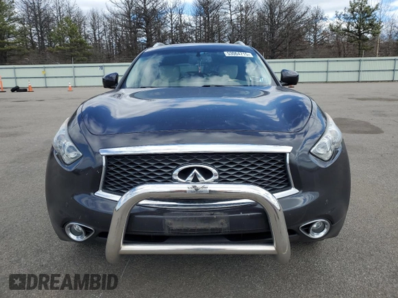 2017 Infiniti QX70 z VIN JN8CS1MU4HM142452, wystawiony jako Copart lot #53064715 z przebiegiem 55 181 mil mil oraz Szkoda całkowita • Salvage title. Historia ofert i sprzedaży dostępna na DreamBid. Obrazek 5.