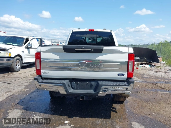 2020 Ford F-250 XL z VIN 1FT7W2BT6LEC59468, wystawiony jako IAAI lot #42192101 z przebiegiem 132 680 mil mil oraz . Historia ofert i sprzedaży dostępna na DreamBid. Obrazek 16.