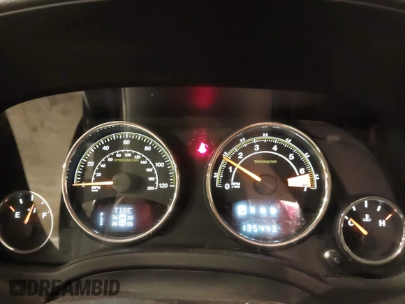 2014 Jeep Patriot Limited z VIN 1C4NJRCB0ED928766, wystawiony jako IAAI lot #42437880 z przebiegiem 135 443 mil mil oraz . Historia ofert i sprzedaży dostępna na DreamBid. Obrazek 7.