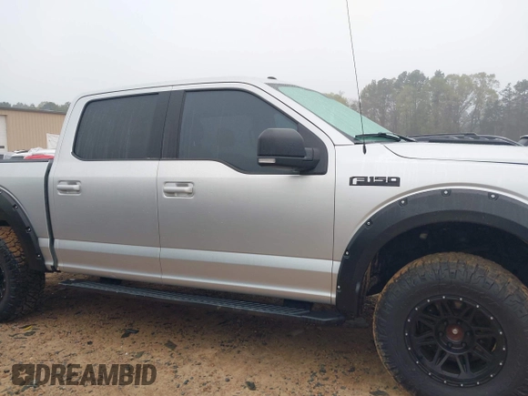 2016 Ford F-150 XLT with VIN 1FTEW1EF7GFB62058, listed as a IAAI auction lot 41904998 with 86,610 mi miles and . Bid and sale history available at carsss.com. Image 13.