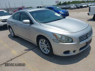 2014 Nissan Maxima SV with VIN 1N4AA5AP5EC464620, listed as a IAAI auction lot 42267412 with 147,129 mi miles and . Bid and sale history available at DreamBid. Image 1.